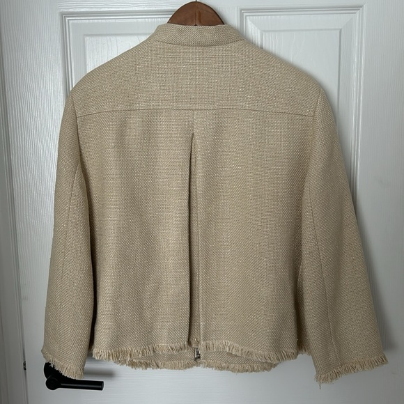 Linen blazer with fringe detail. - Picture 2 of 5